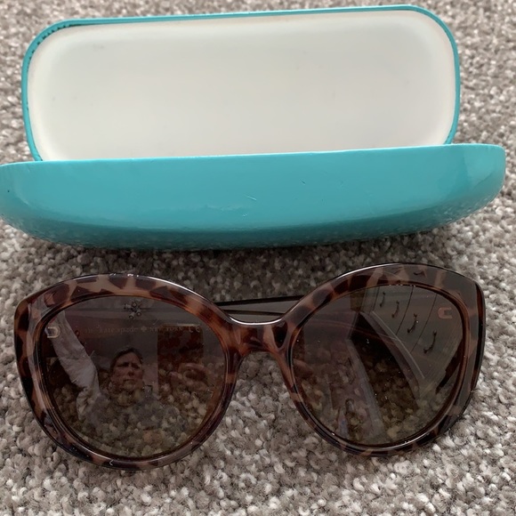Kate spade tortoise shell Sunglasses - Picture 7 of 10